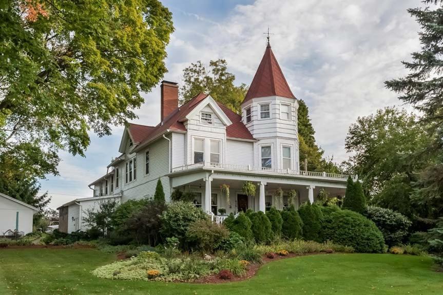 Kingsley House Bed & Breakfast - Full Home Fennville Exterior foto